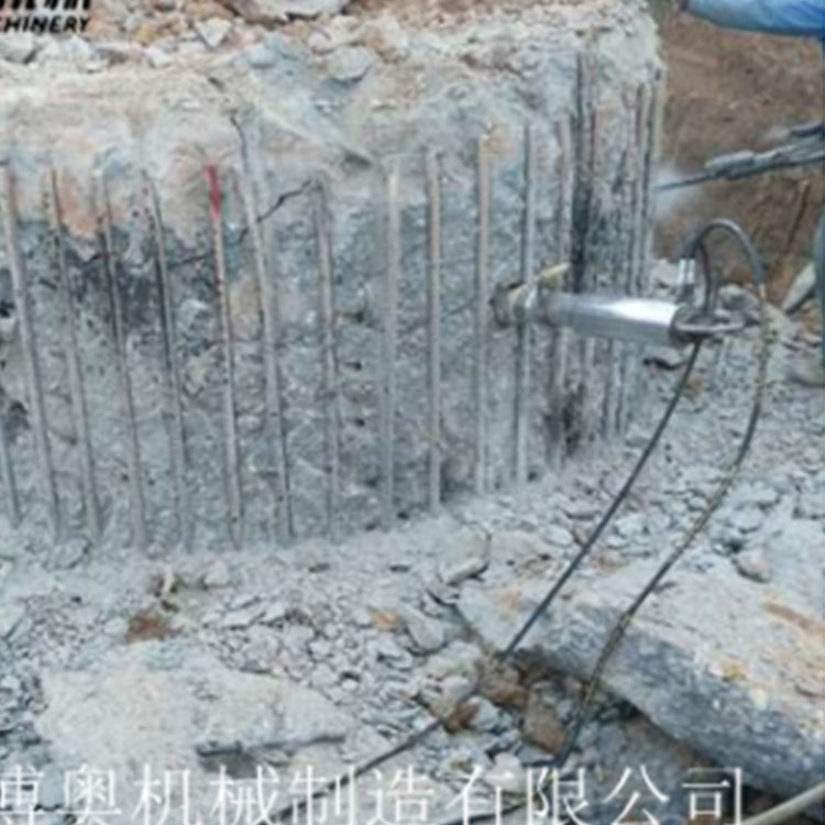 混凝土劈裂機