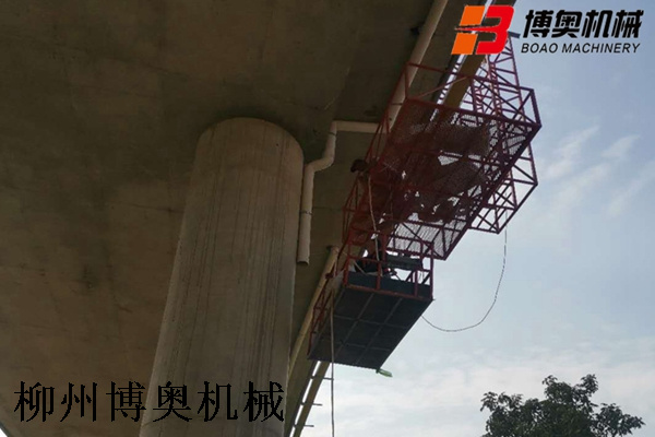 橋梁PVC排水管安裝設備現場圖片