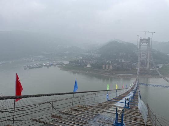 郭家沱長江大橋過江貓道全線貫通 兩江新區到茶園隻需10分鍾車程