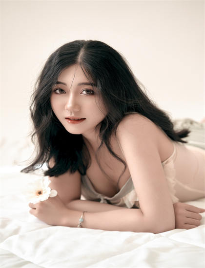 人人免费影视_蜜桃成熟33d全集高清